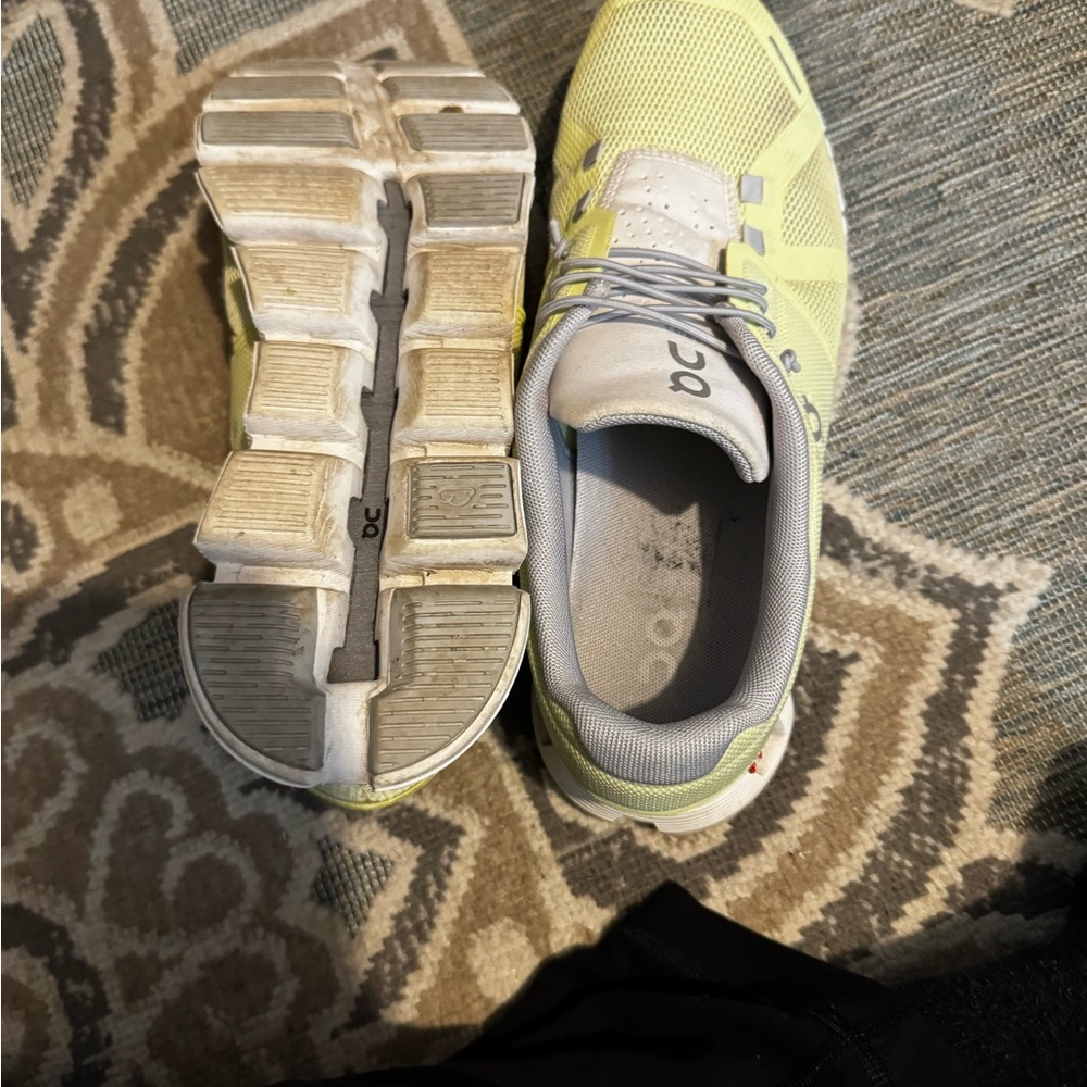 On Running Cloud - image 5